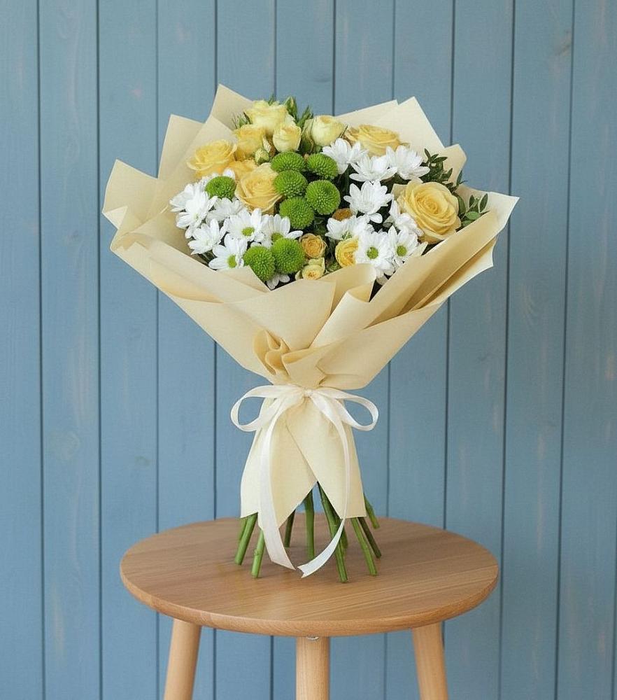 Букет цветов из: Хризантемы и Розы в Синегорском