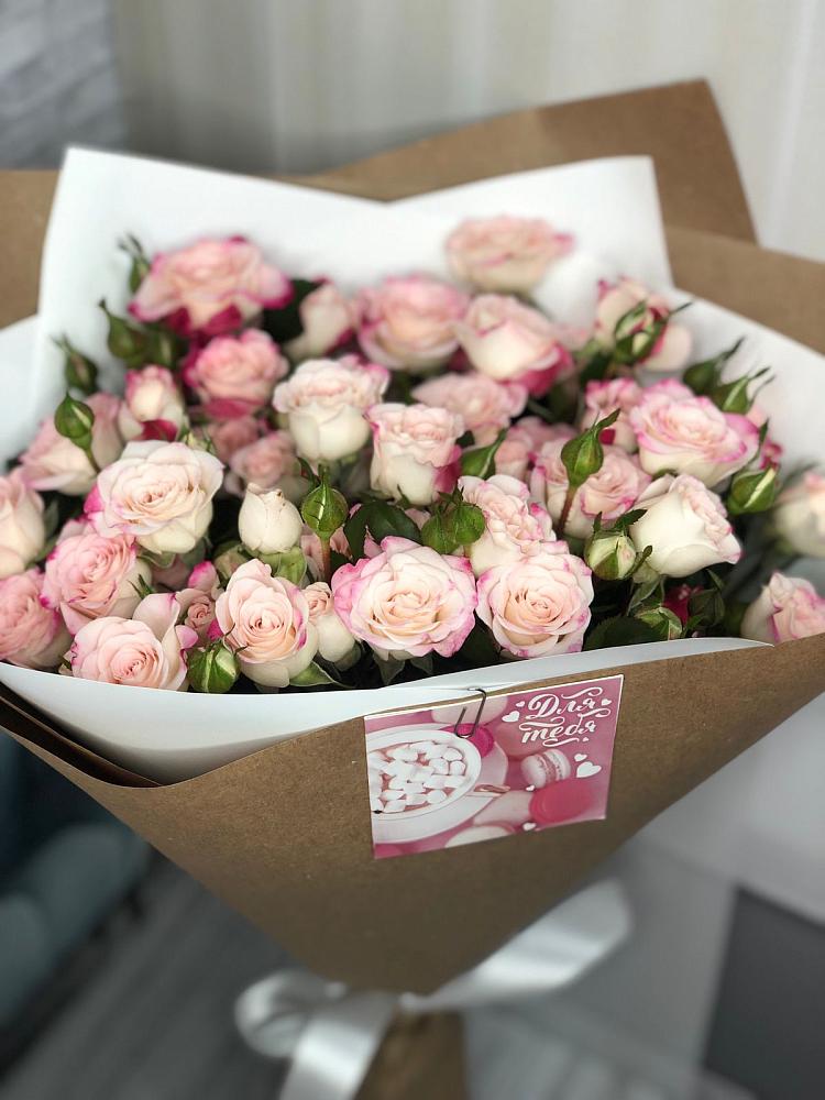 Букет цветов из: Розы в Синегорском