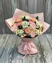 Букет цветов из:  Гвоздики, Розы и Хризантемы #REPLACE_PRED# Синегорском