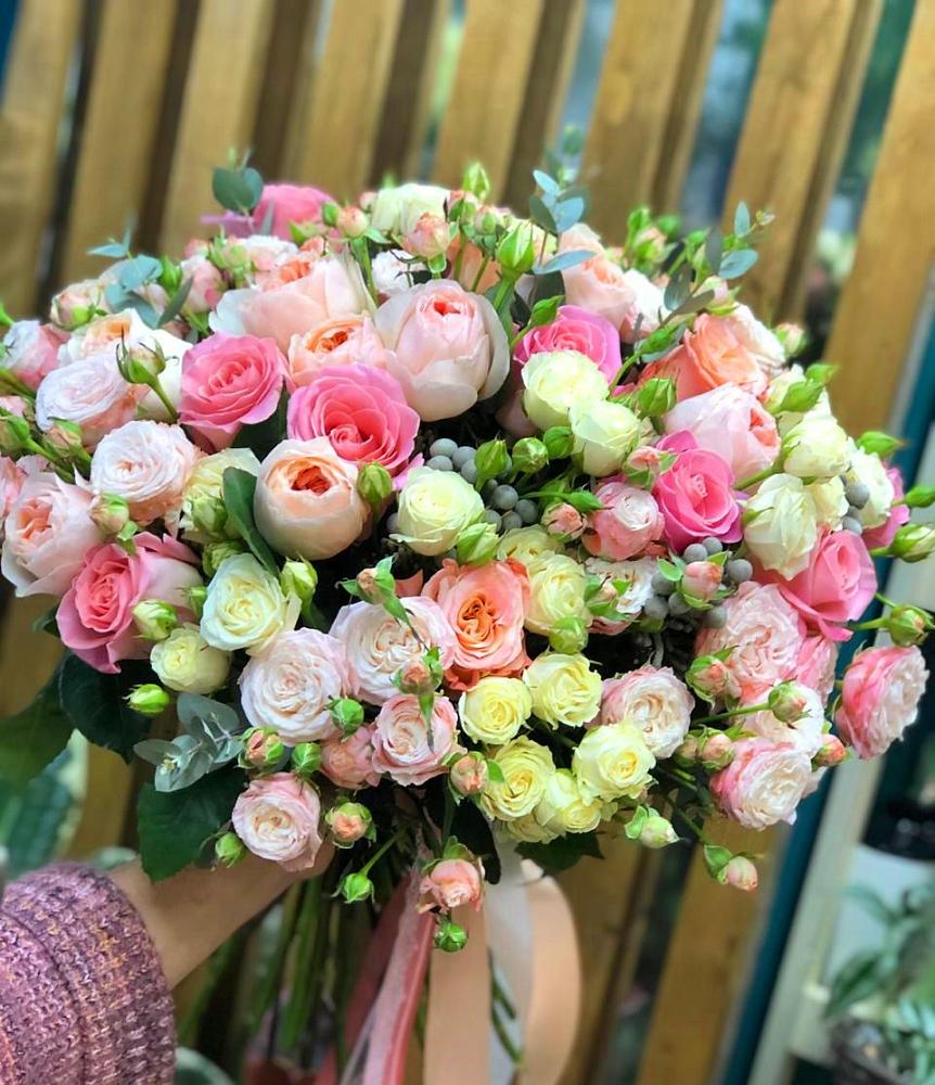 Букет цветов из: Розы в Синегорском