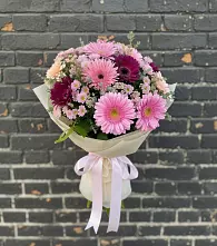 Букет цветов из:  Герберы и Хризантемы в Синегорском