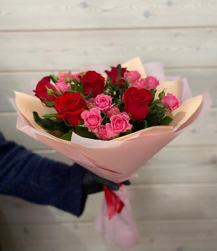 Букет цветов из: Розы в Синегорском