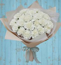 Букет цветов из:  Гвоздики в Синегорском