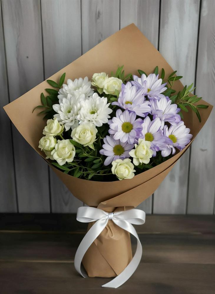 Букет цветов из: Хризантемы и Розы в Синегорском